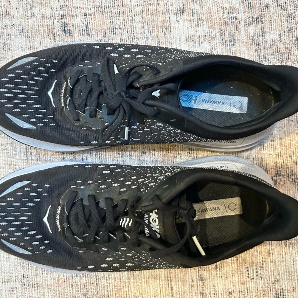 Hoka Kawana size 8.5 - Picture 2 of 4
